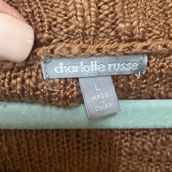 Sweater - Picture 3 of 3